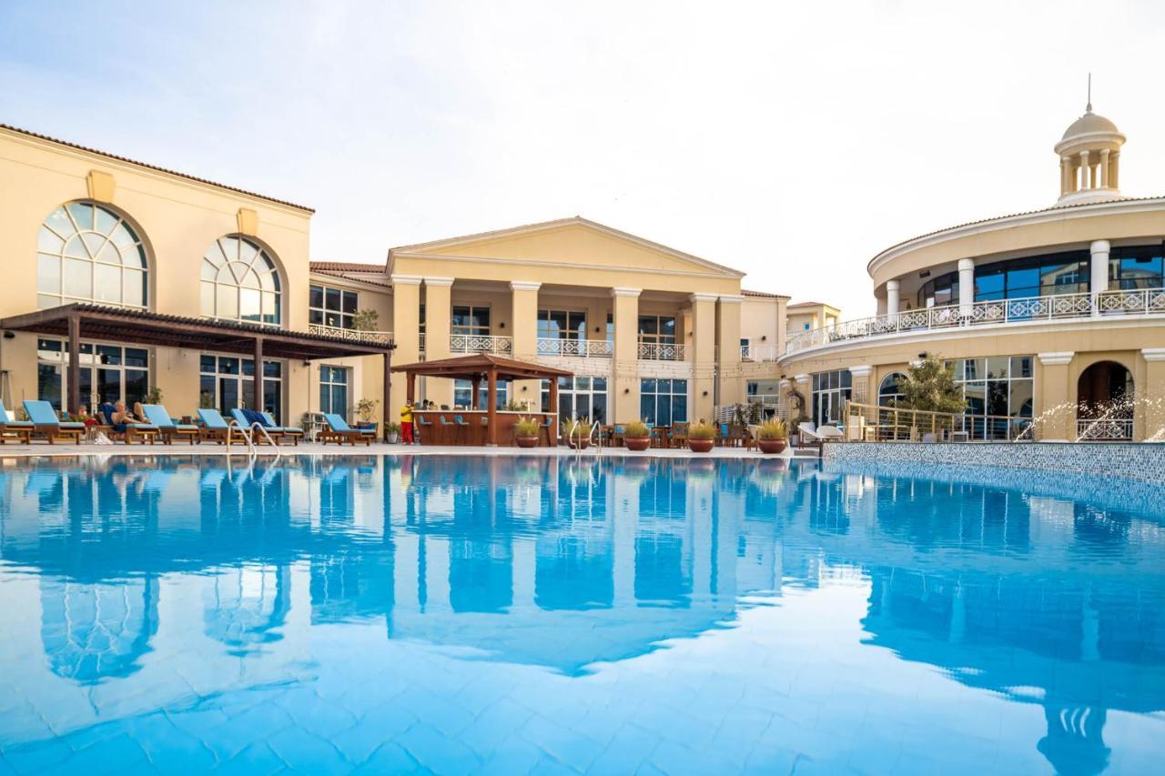 Copthorne Lakeview Hotel Dubai, Green Community Exterior foto